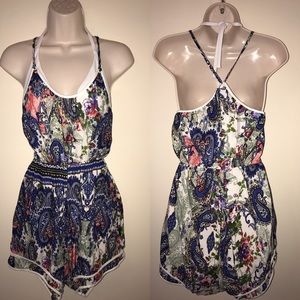 NWOT Harem printed style romper M
