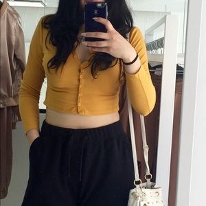Golden yellow buttoned, long sleeve crop top