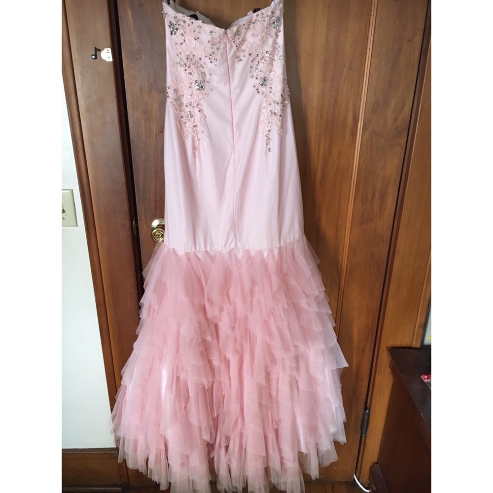Prom/Ball/Pageant Dress - Picture 2 of 7