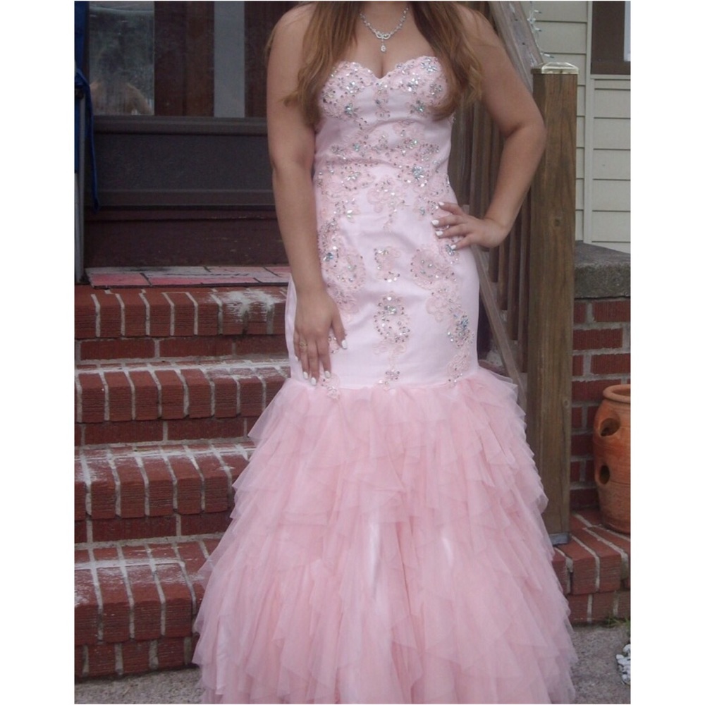 Prom/Ball/Pageant Dress - Picture 5 of 7