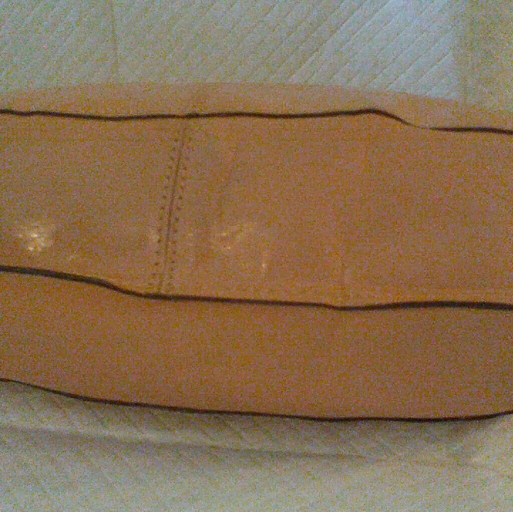 KENNETH COLE HANDBAG - Picture 3 of 8