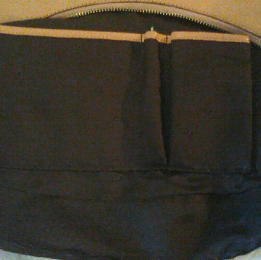 KENNETH COLE HANDBAG - Picture 8 of 8