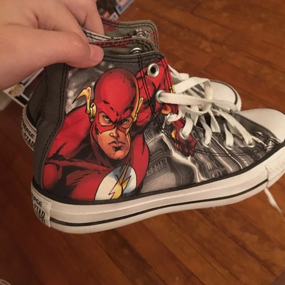 Converse Shoes - Flash high top converse