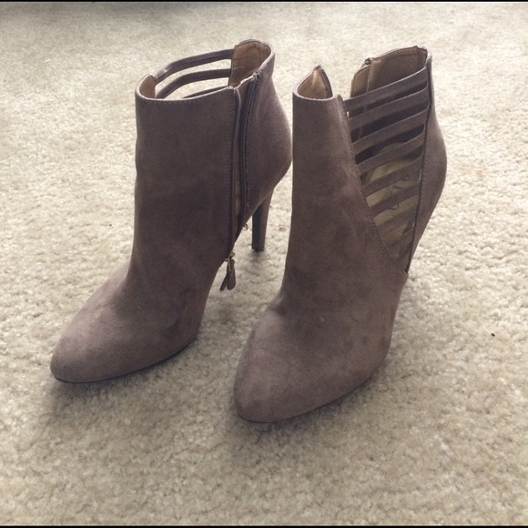 a.n.a Suede Heeled Booties - Picture 1 of 3