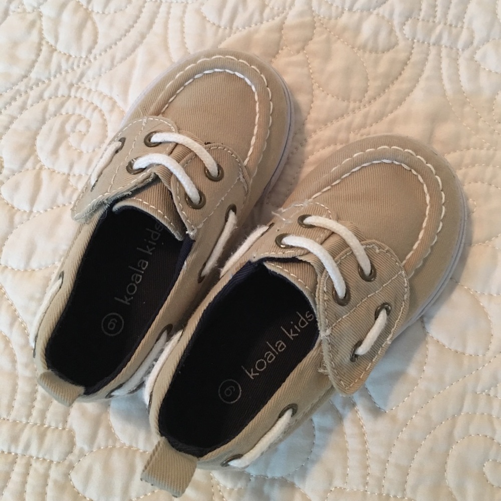 Koala kids slip on boat shoes