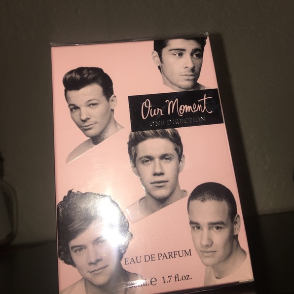 One Direction 3 set fragrance set !! - Picture 2 of 4