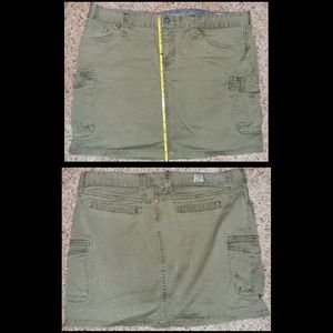 Lucky Brand Army Green Skirt 8/29