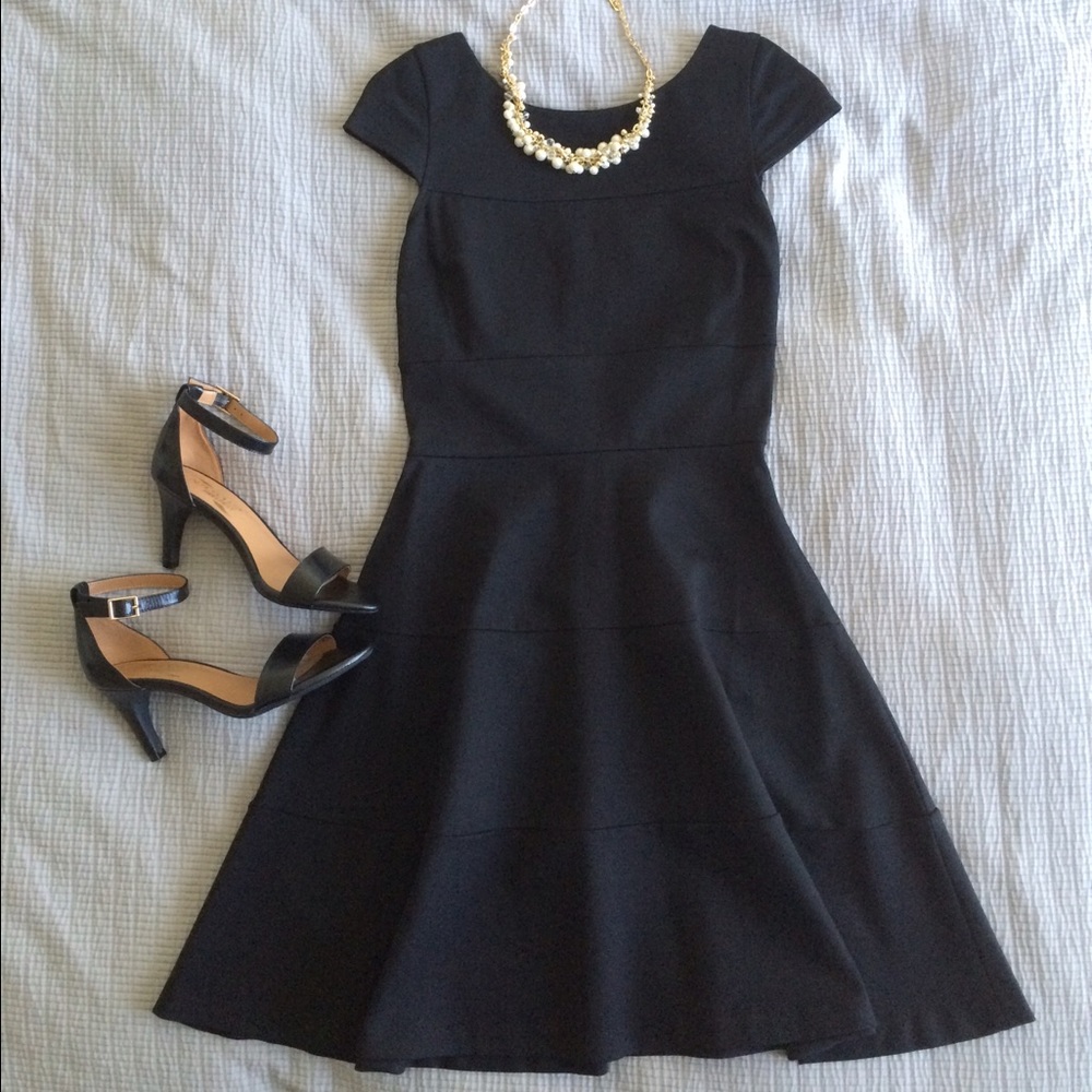 Banana Republic Classy Black Dress