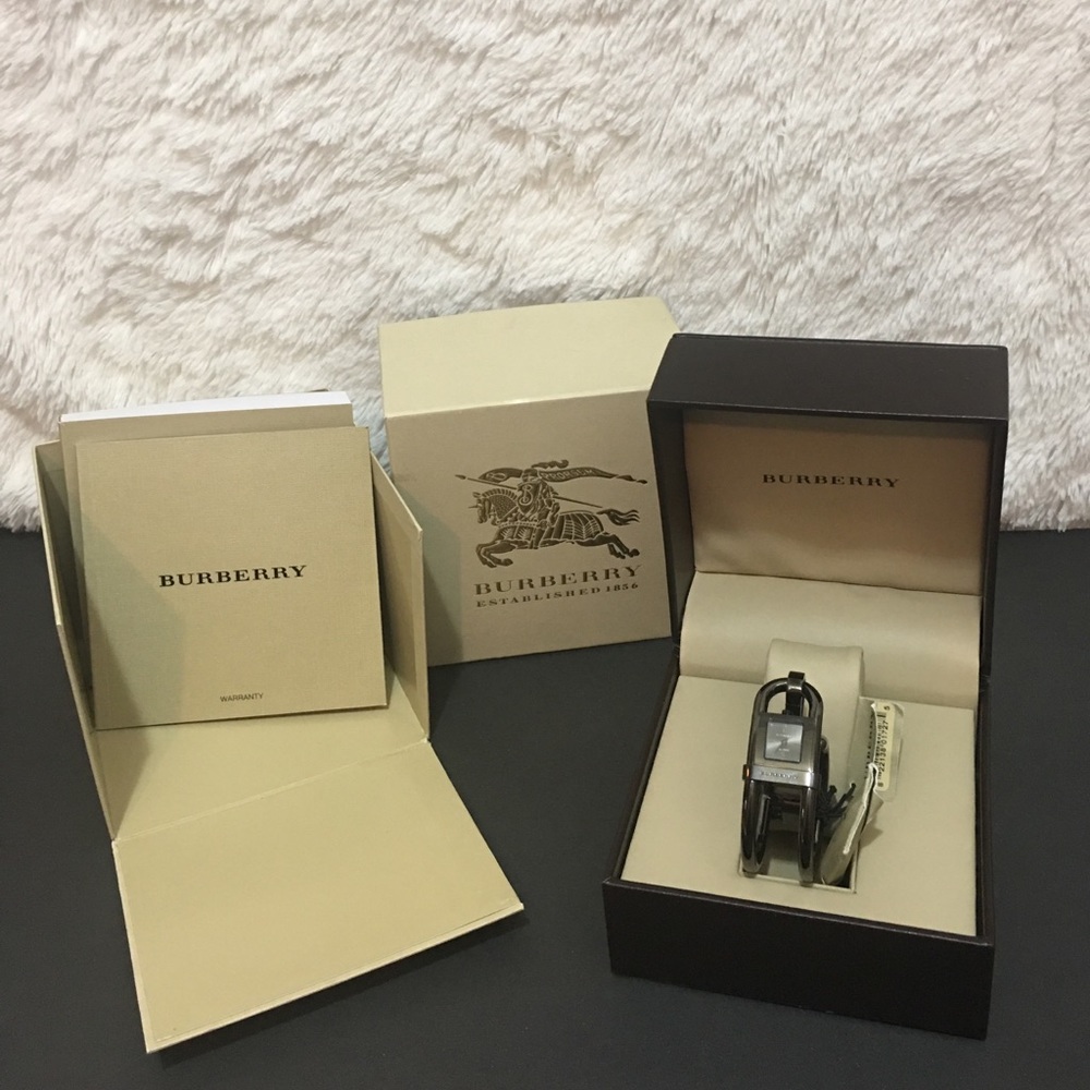 Burberry gunmetal black cuff BU4905