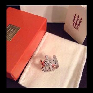 James Avery (Retired) Paperdoll ring