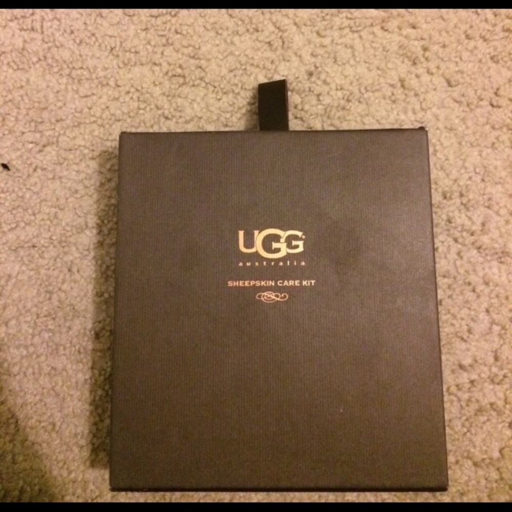 Ugh sheepskin care kit