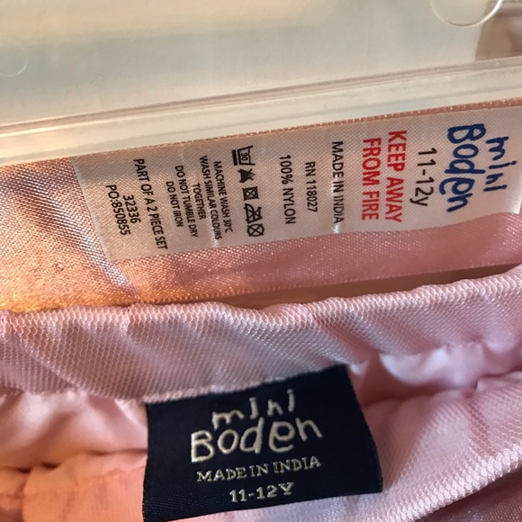 Mini Boden Tiered ruffled skirt - Picture 2 of 2