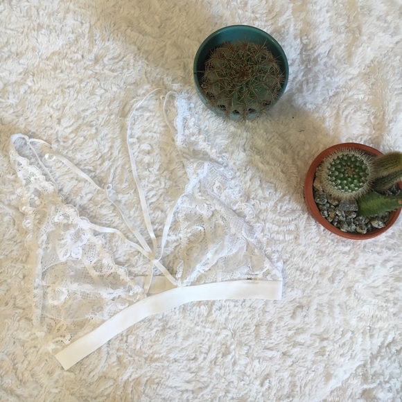 Other - Lace bralette (Medium)