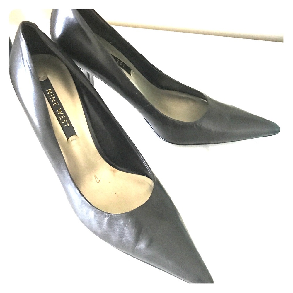 Nine West dark brown heels