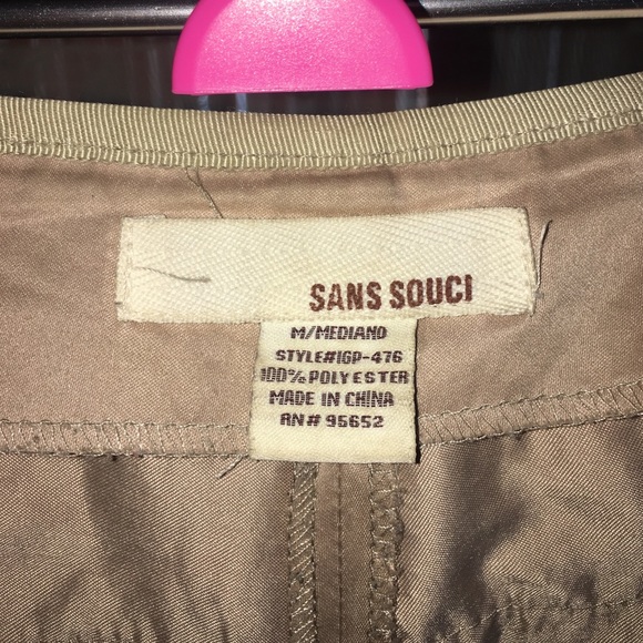 Shorts - Picture 4 of 4