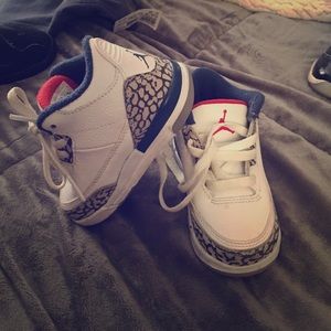 Air Jordan Retro lll Olympics Size 6c
