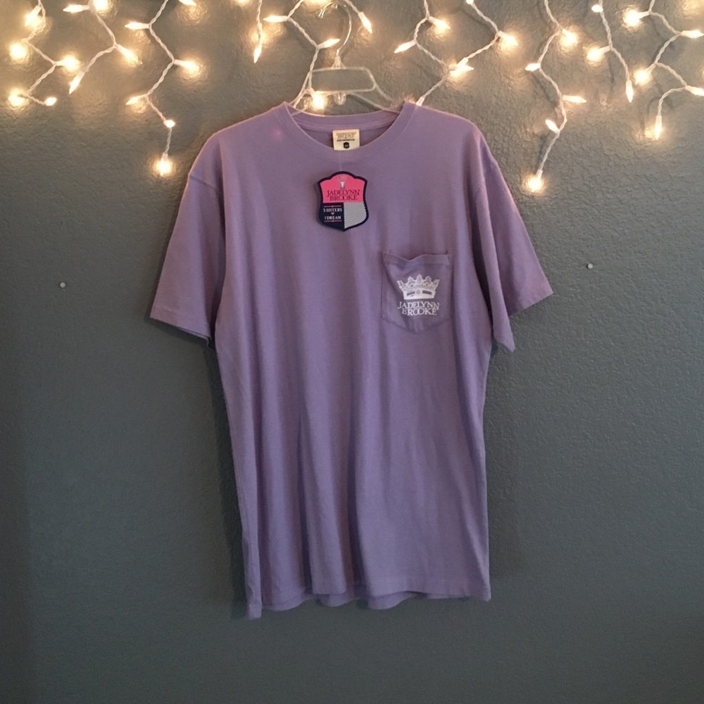 JADELYNN AND BROOKE LAVENDER TSHIRT💕