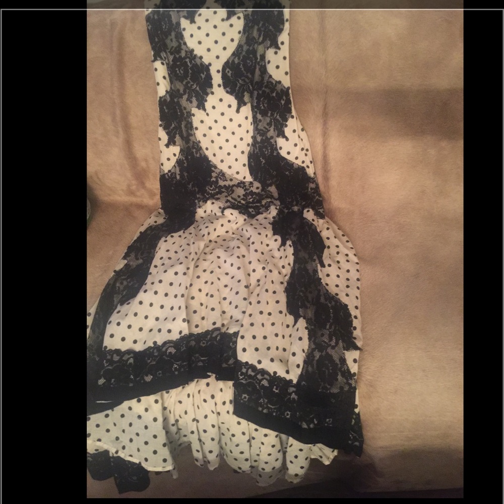 Stunning strapless Free People dress w/ black lace