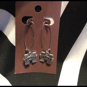 Mississippi State dangling earrings