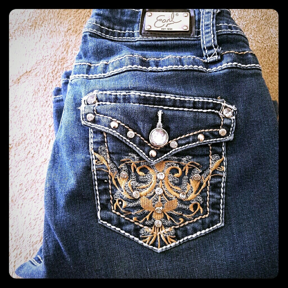 Earl Jean "barely boot" 6P