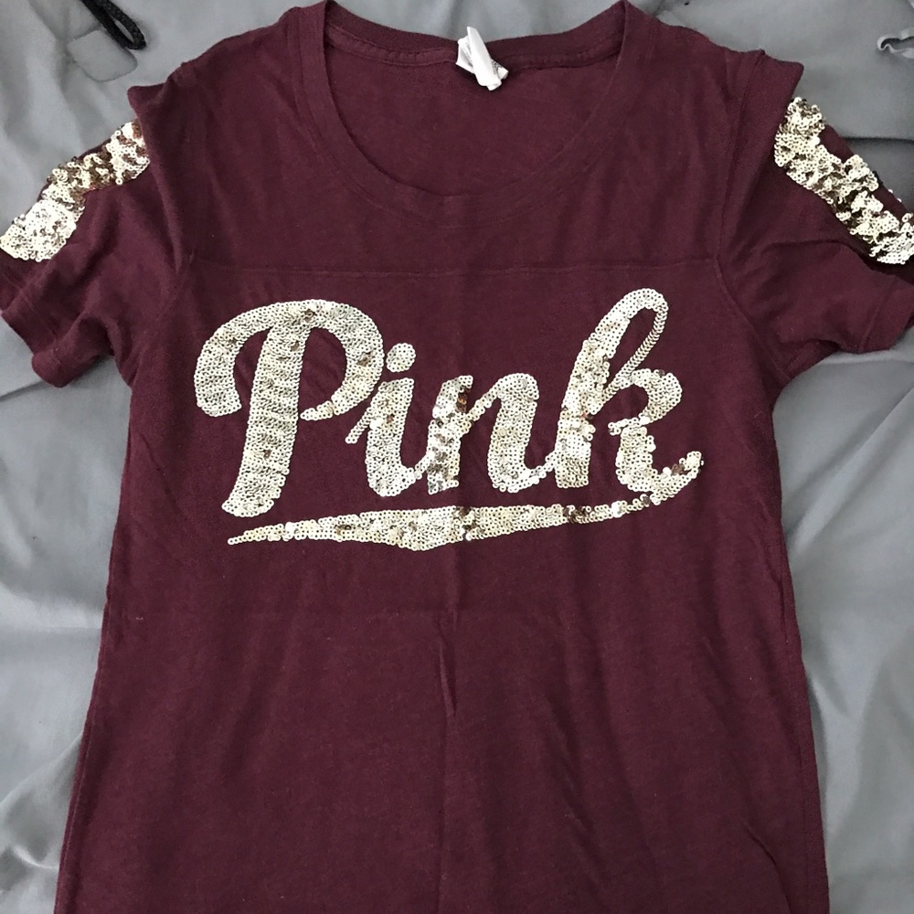 EUC burgundy and gold sequined PINK tee
