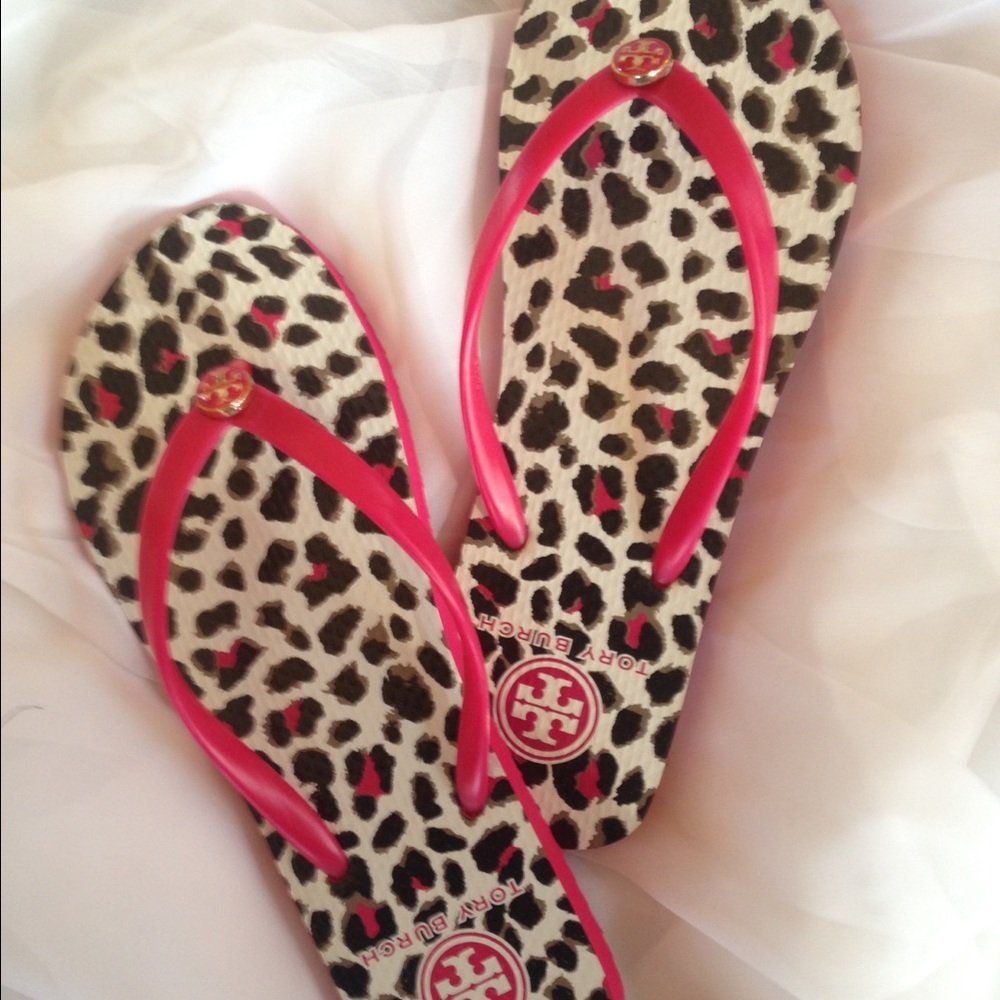 Flip flops, size 7