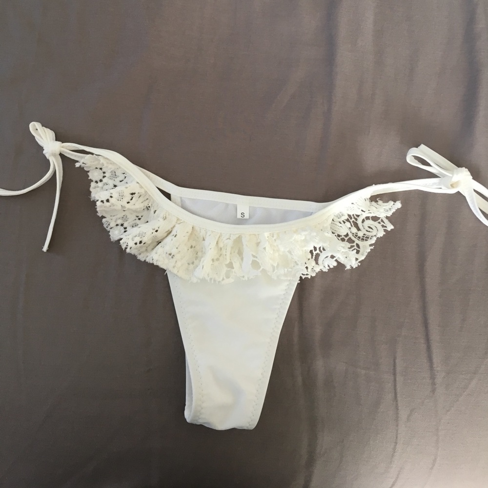 Super sexy cheeky lace bikini bottom.