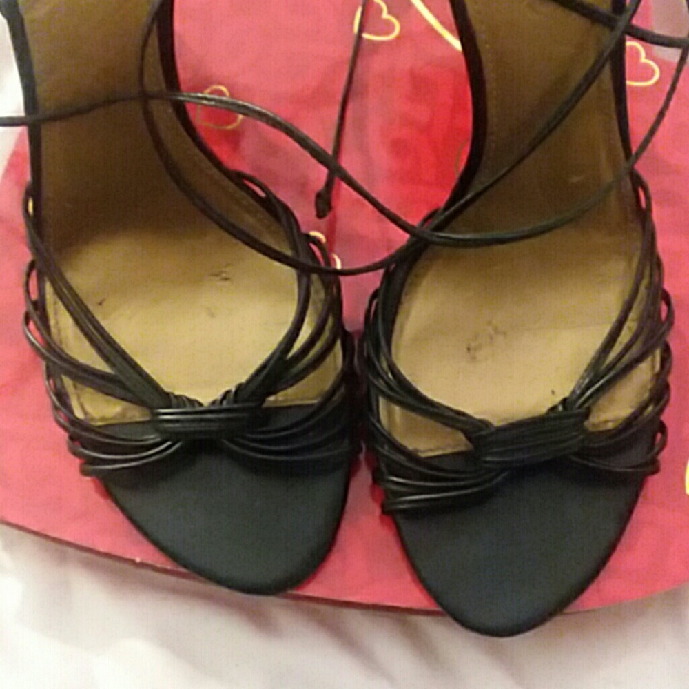 Strappy leather lace up shoes... hot* hot *hot*