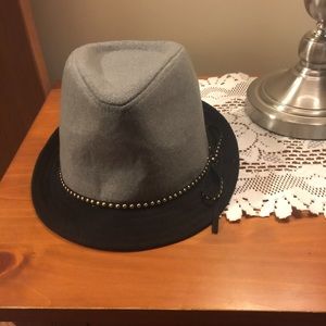 Brand New without tags, Fedora Hat.  Never worn.