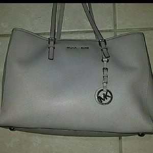 MICHAEL KORS tote