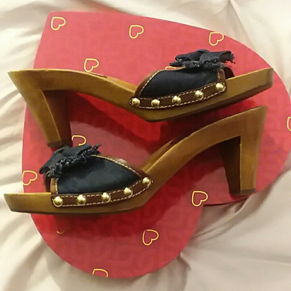 Vintage Y2K Era Wooden Coach Mules