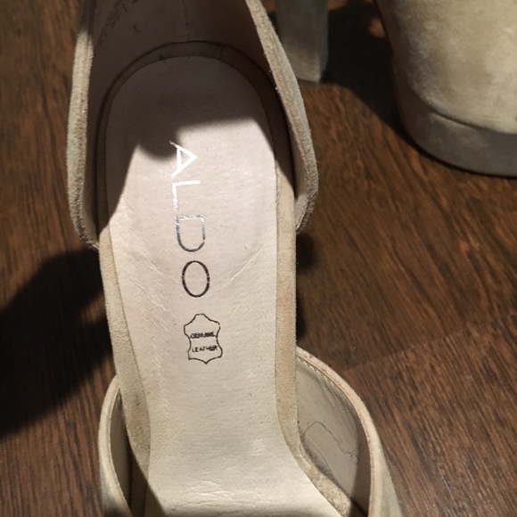 ALDO cream suede open toed heels - Picture 3 of 4