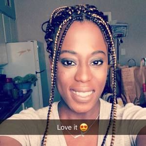 Meet your Posher, Carie