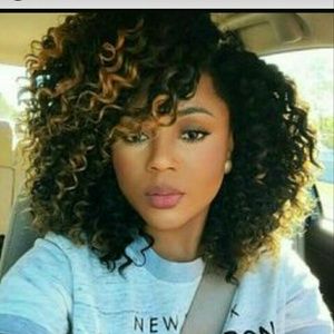 Meet your Posher, Shelly