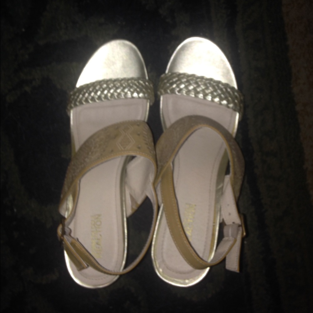 Women's Kenneth Cole Wedges in a size 10.