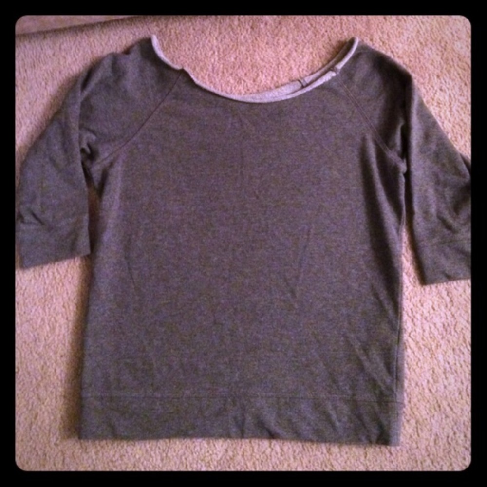 Wide neck Fabletics Top