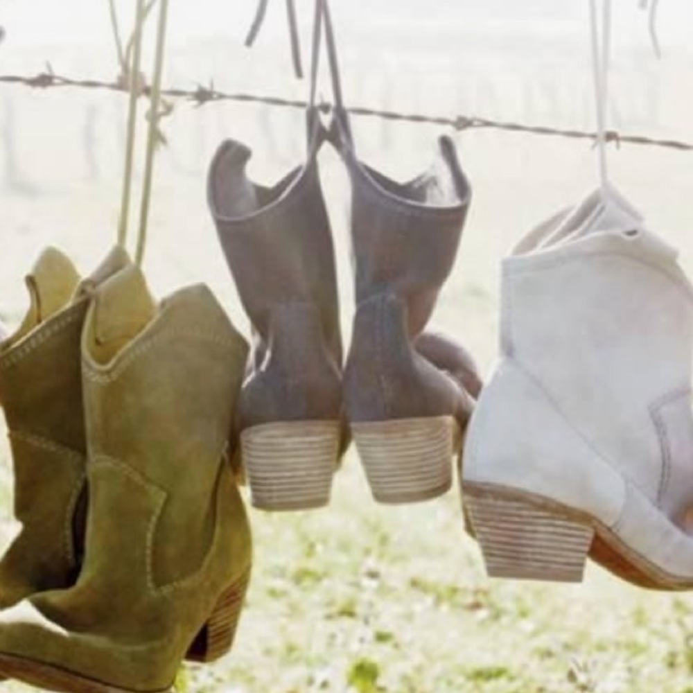 Sold PEDRO GARCIA Montana ankle suede boot 8