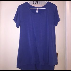 Lularoe Classic tee
