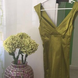 Bebe fitted green dress