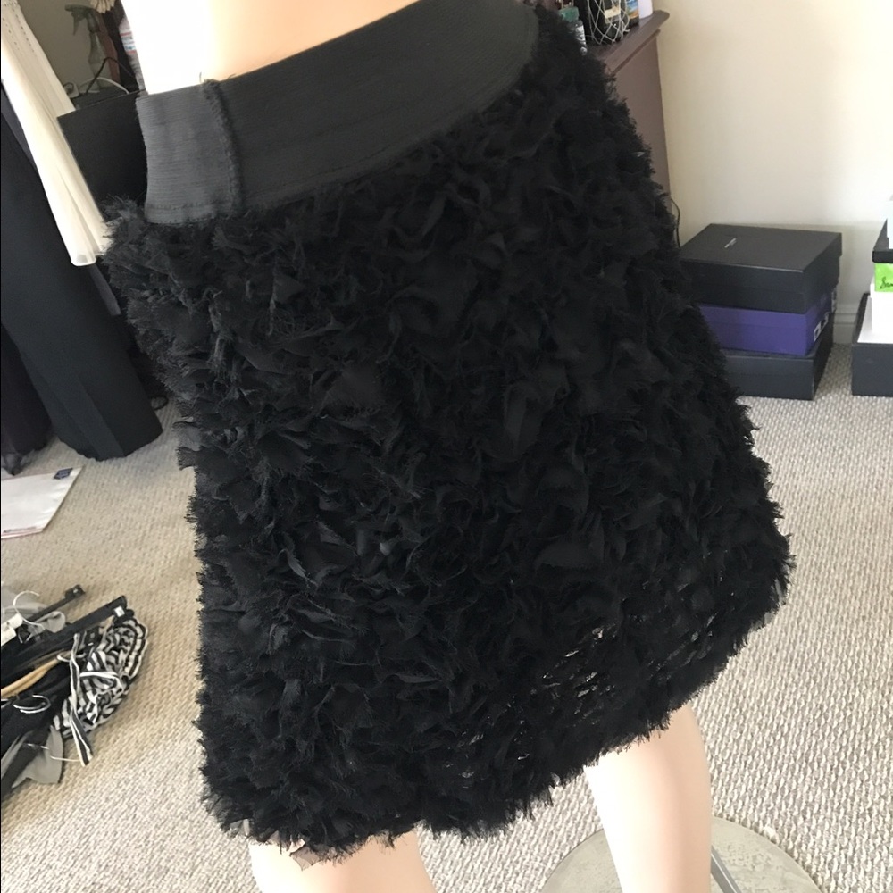 Mango Skirt - Picture 3 of 3