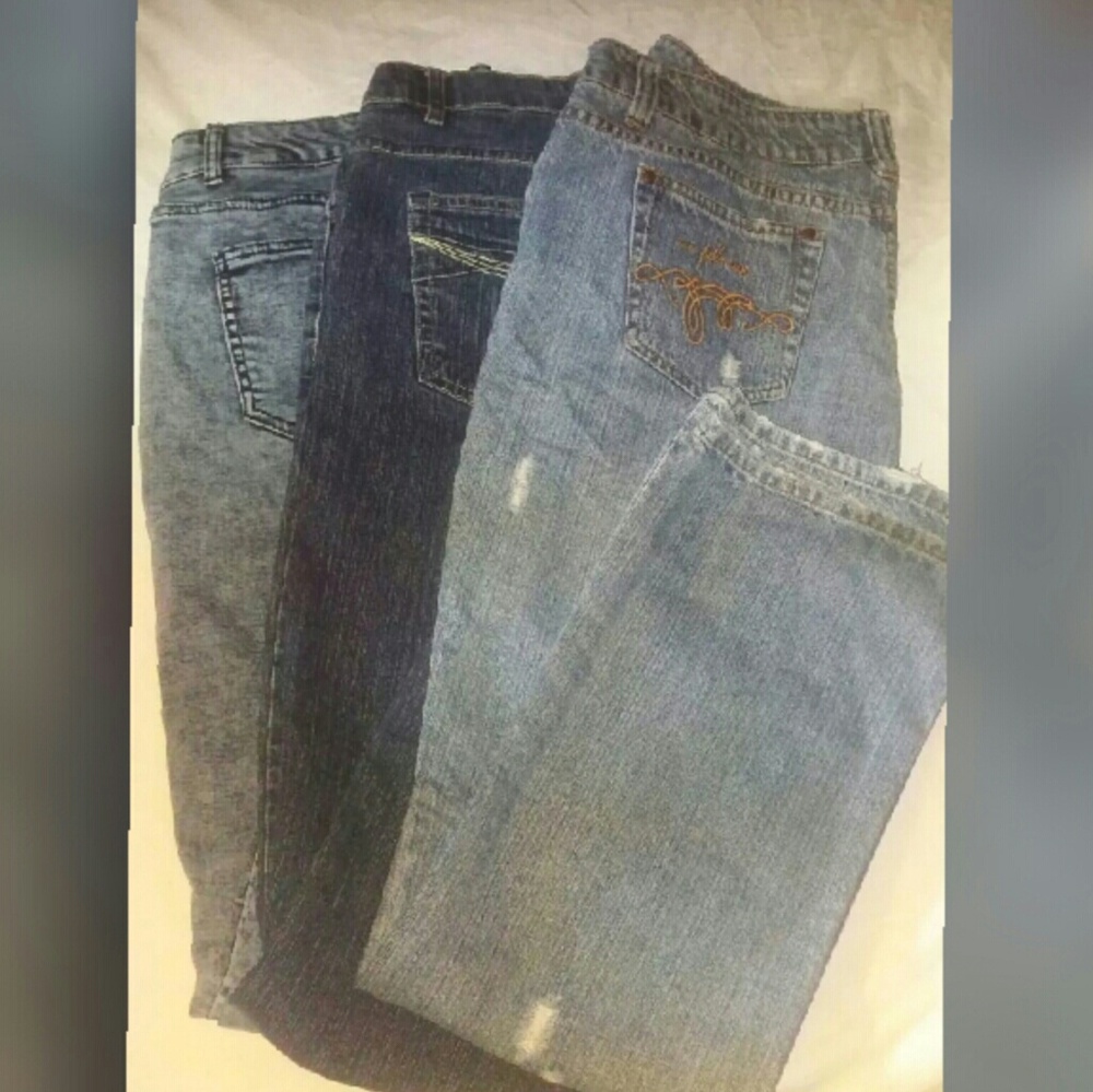 Ladies Jeans (3 prs)