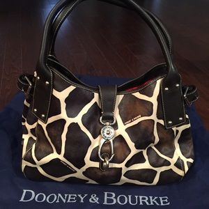 Dooney & Bourke Large satchel