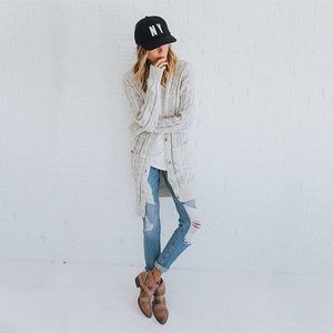 Clad & Cloth Cable-Knit Sweater