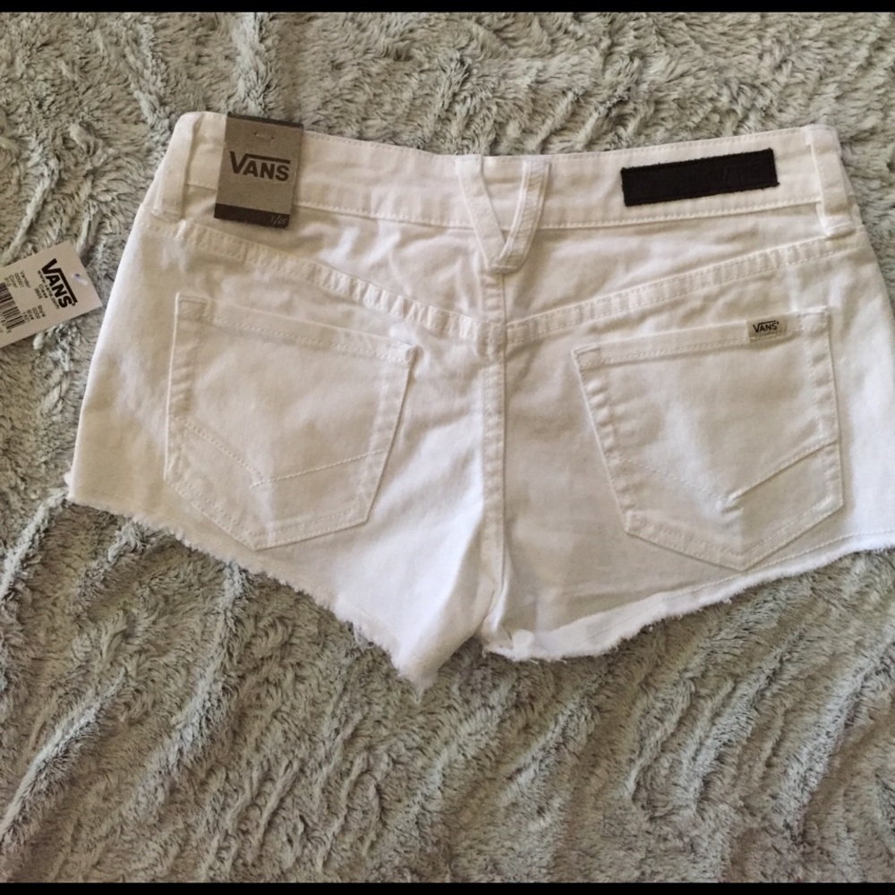 VANS DESTROYED MINI SHORTS - Picture 2 of 8
