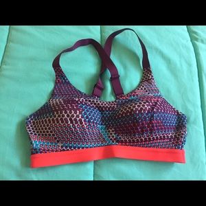 NWOT VSX sports bra