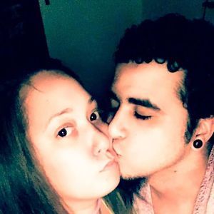 Meet your Posher, Tia