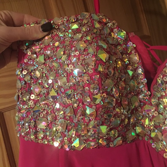 PROM DRESS - Picture 2 of 4