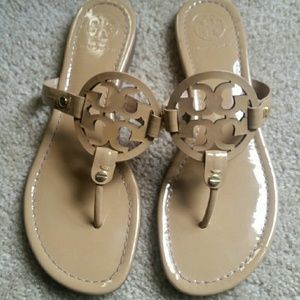 Excellent Condition Tory Burch Miller Flats 8.5