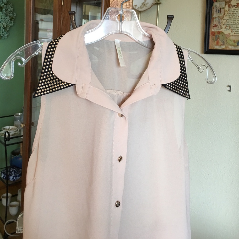 October Sky tan blouse