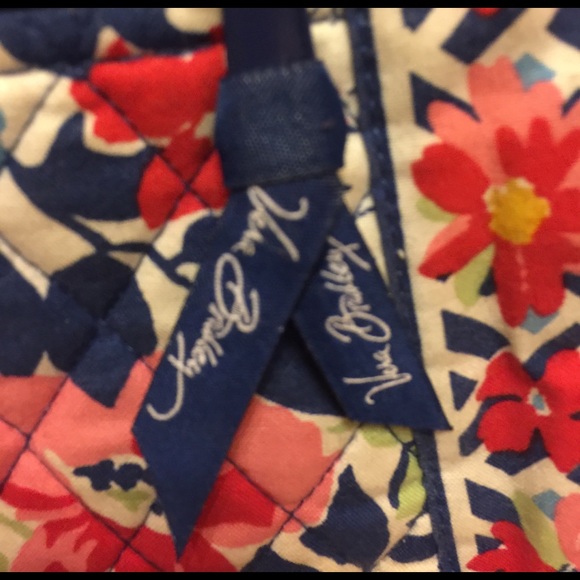 Purse - Picture 2 of 3